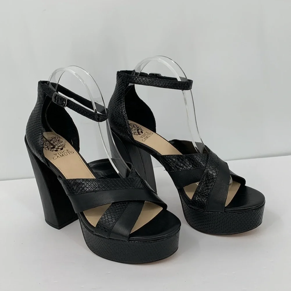 Vince Camuto Gruelie chunky platform sandal shoe black ankle strap snake 9.5
